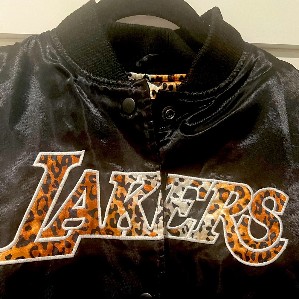 Lakers Starter Black Line Bomber - cheetah leopard print